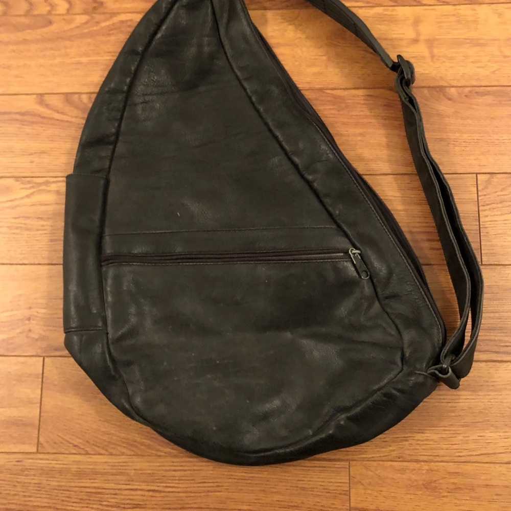Ameribag ergonomic backpack black leather